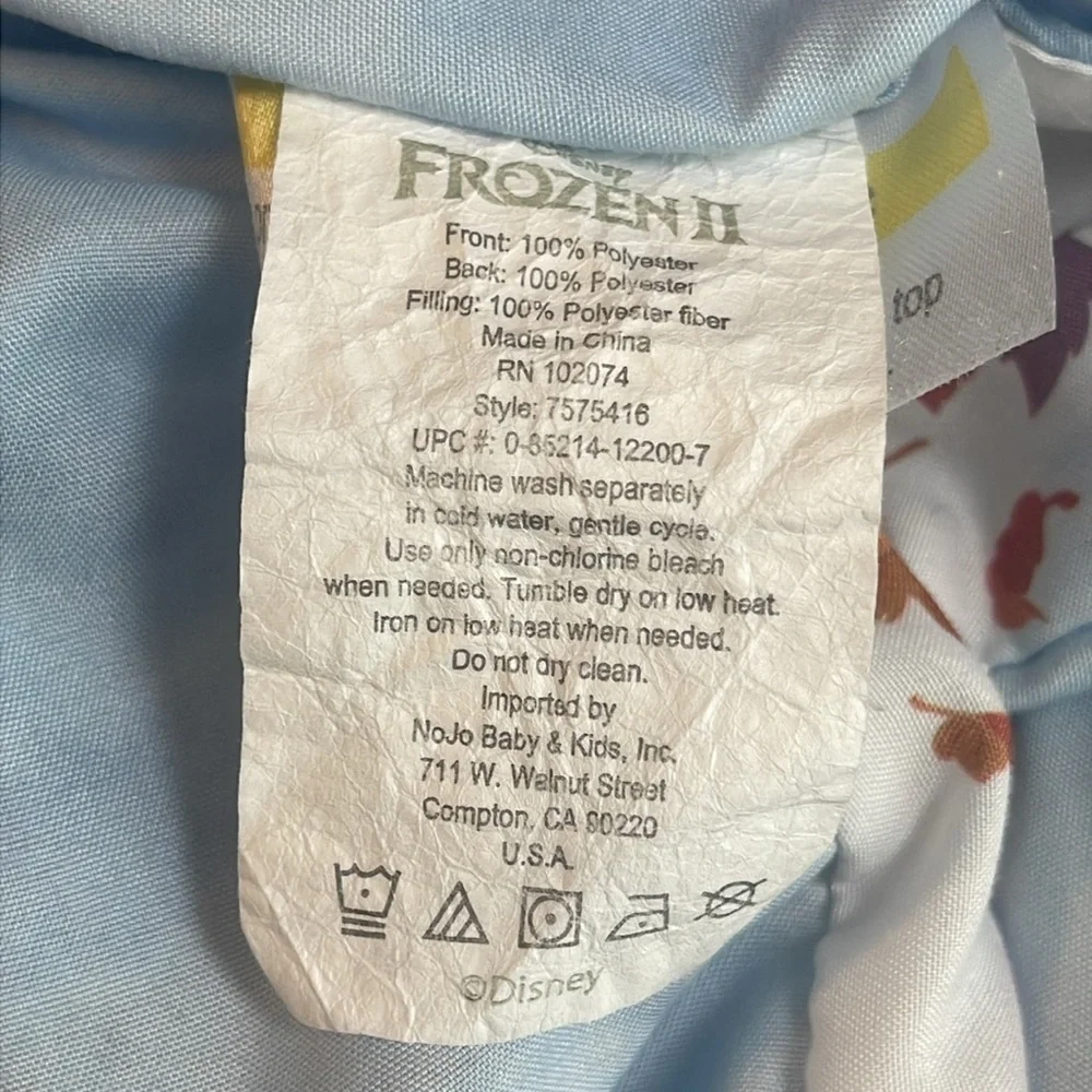 Disney Frozen Toddler 2 Piece Bed Set Reversible Comforter Flat Sheet